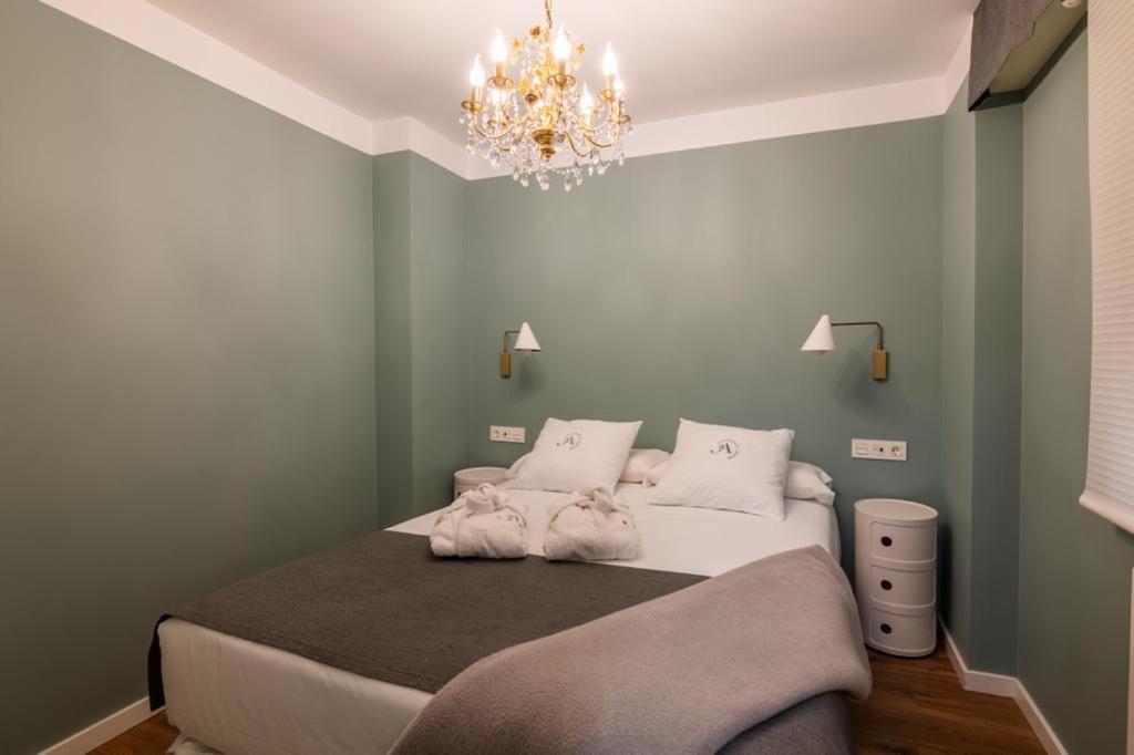 Aniana Alojamiento Boutique Логроньо Экстерьер фото
